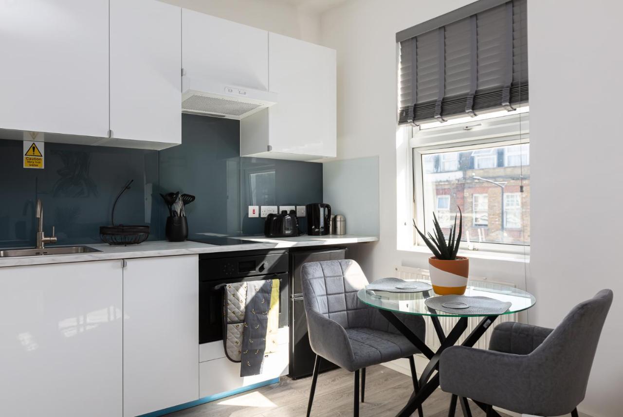 לונדון Studio Apt, 8 Min Walk From Tube 3 מראה חיצוני תמונה